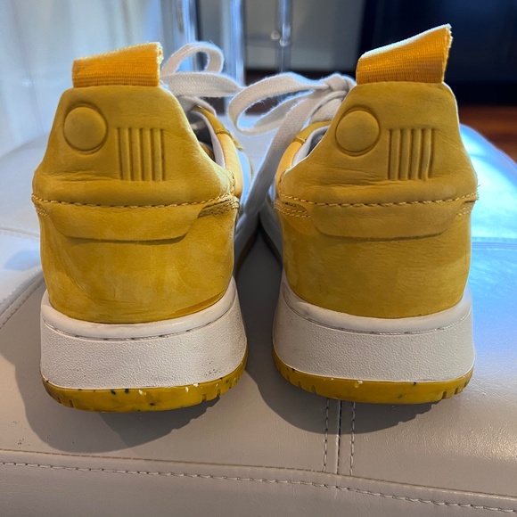 Oncept Phoenix Sneaker in White/Yellow. Like New, In Box. - Picture 6 of 8